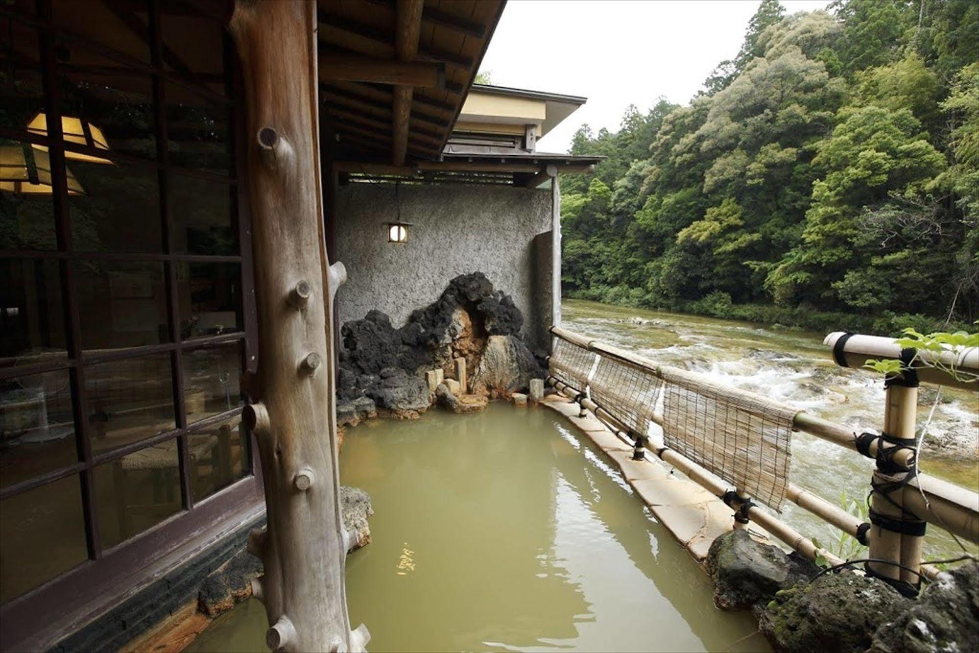 Hazu Bekkan Shinshiro Exteriér fotografie
